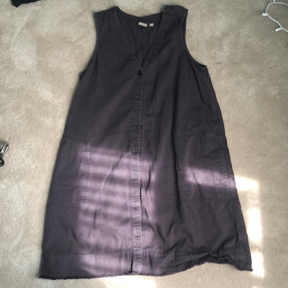 Gap sleeveless button up dress size L